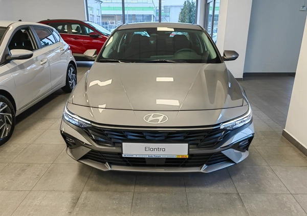 Hyundai Elantra cena 109000 przebieg: 10, rok produkcji 2023 z Zielona Góra małe 277